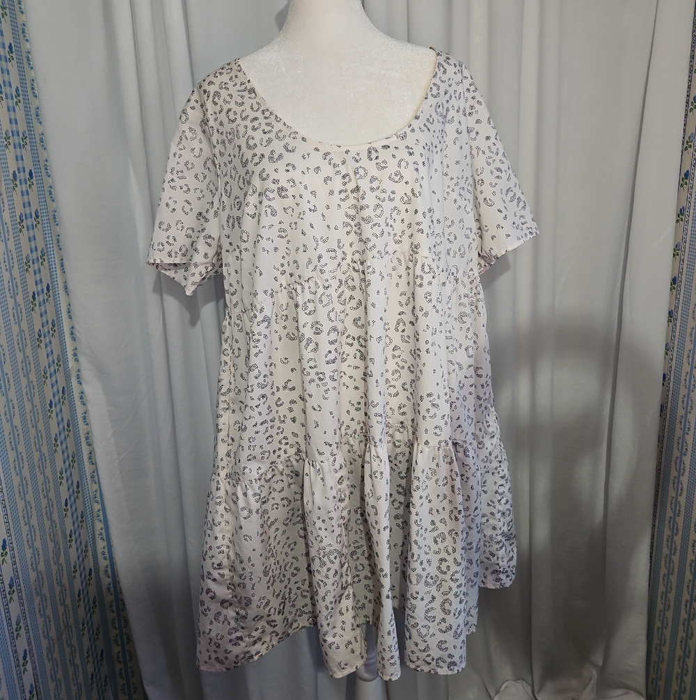 3 For $13.00! A New Day Cream Leopard Tiered Short Dress-Size Large